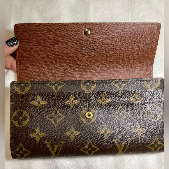 Louis Vuitton Monogram Sarah Long Wallet 🤎 - Picture 11 of 17